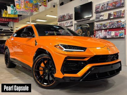 Used 2022 Lamborghini Urus