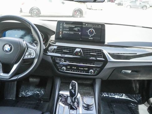 Certified 2023 BMW 530i w/ Convenience Package RWD image 13