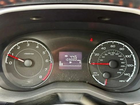 Used 2019 Subaru Crosstrek 2.0i Premium AWD/4WD image 20