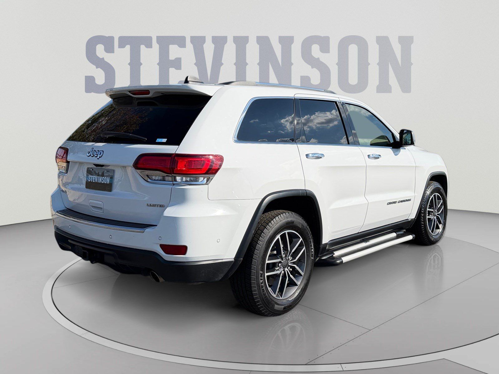 Used 2020 Jeep Grand Cherokee Limited w/ Luxury Group II AWD/4WD image 5
