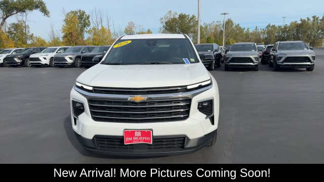 Certified 2026 Chevrolet Traverse LT AWD/4WD image 3