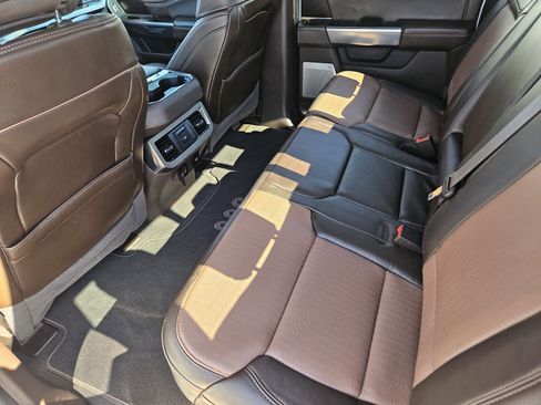 Used 2023 Ford F250 King Ranch w/ Chrome Package image 40