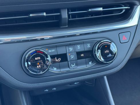 New 2026 Buick Envista Preferred w/ Convenience I Package FWD image 16