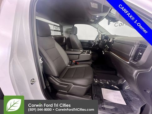 Used 2024 GMC Sierra 3500 SLE w/ SLE Convenience Package AWD/4WD image 16