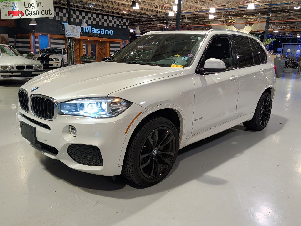 Used 2018 BMW X5 xDrive35i w/ M Sport Package AWD/4WD image 6