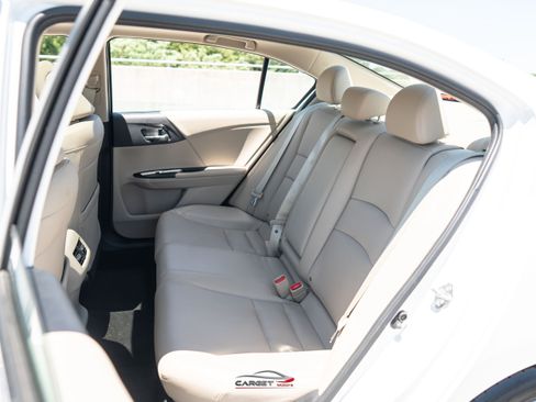 Used 2017 Honda Accord EX-L image 20