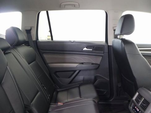 Used 2022 Volkswagen Atlas SE image 24