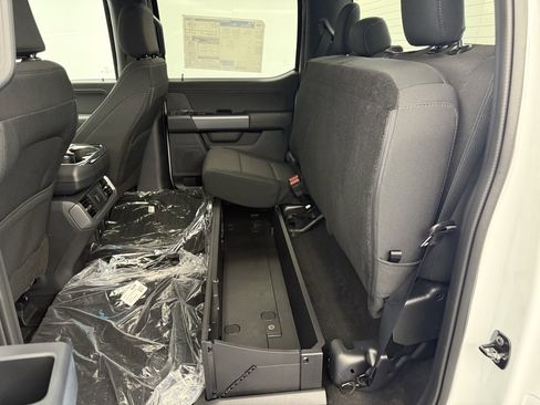 New 2025 Ford F150 XLT w/ Equipment Group 301A Standard image 60