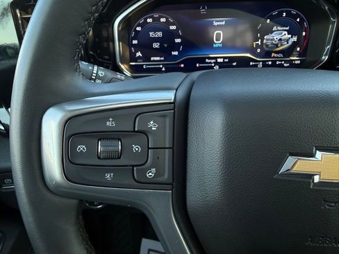 Used 2024 Chevrolet Silverado 2500 LTZ w/ LTZ Convenience Package image 24