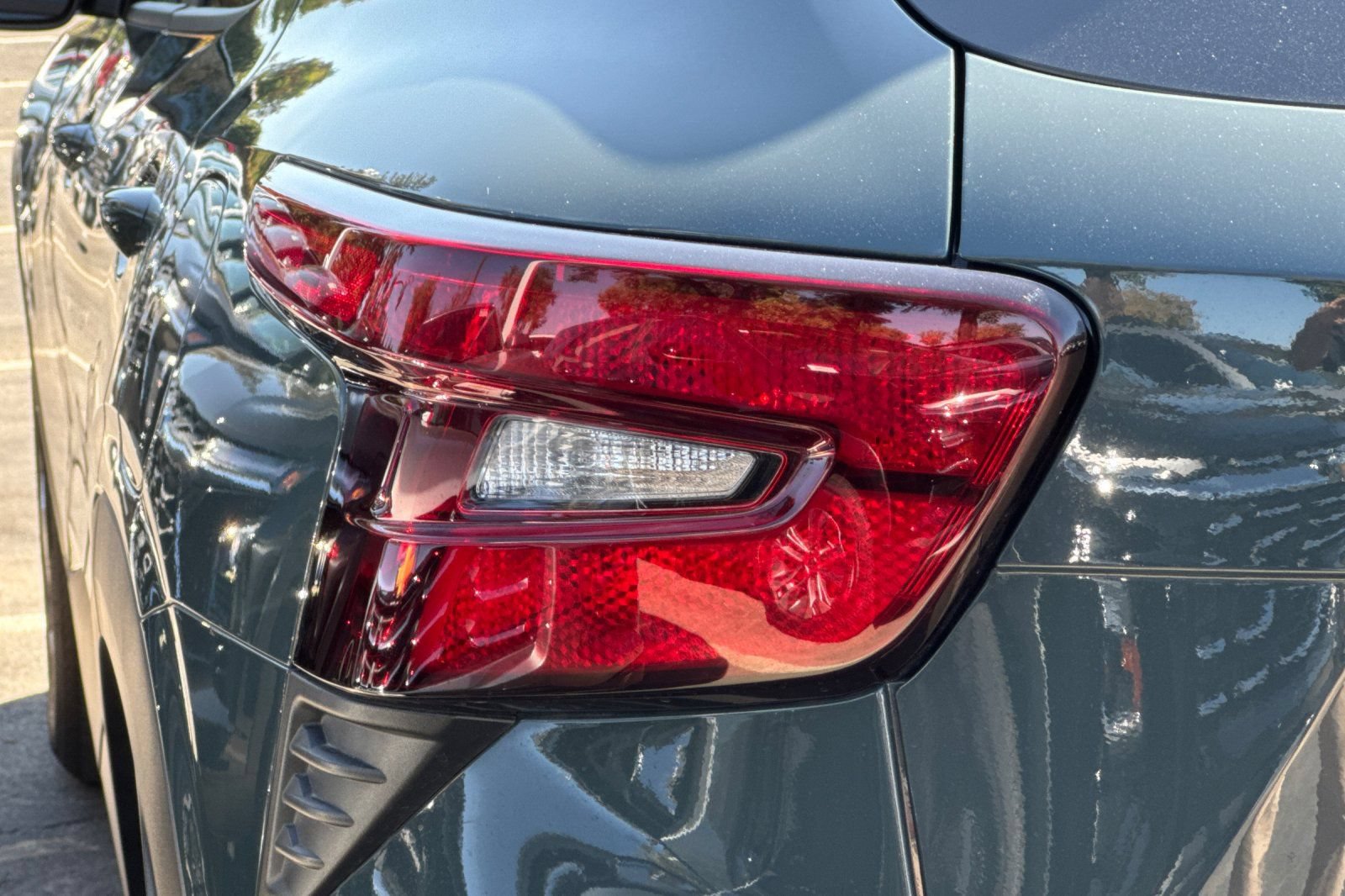 Used 2026 Chevrolet Trax LS w/ LS Convenience Package FWD image 44