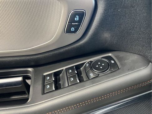 Used 2025 Ford Expedition Active AWD/4WD image 11