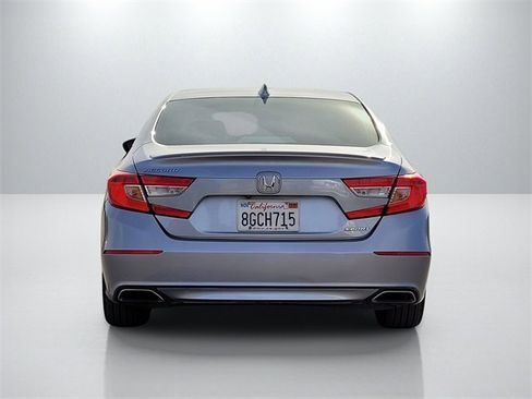 Used 2018 Honda Accord Sport image 5