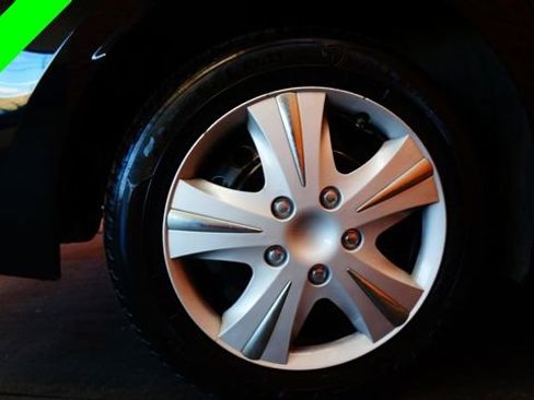 Used 2023 Toyota Corolla LE FWD image 81