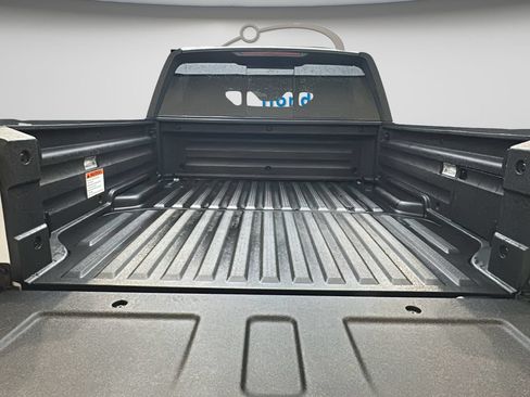 New 2026 Honda Ridgeline Black Edition image 10
