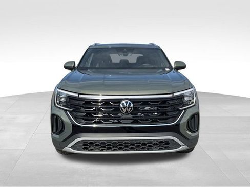 New 2026 Volkswagen Atlas Cross Sport SEL AWD/4WD image 8
