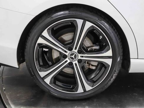 Used 2022 Mercedes-Benz C 300 Sedan image 10