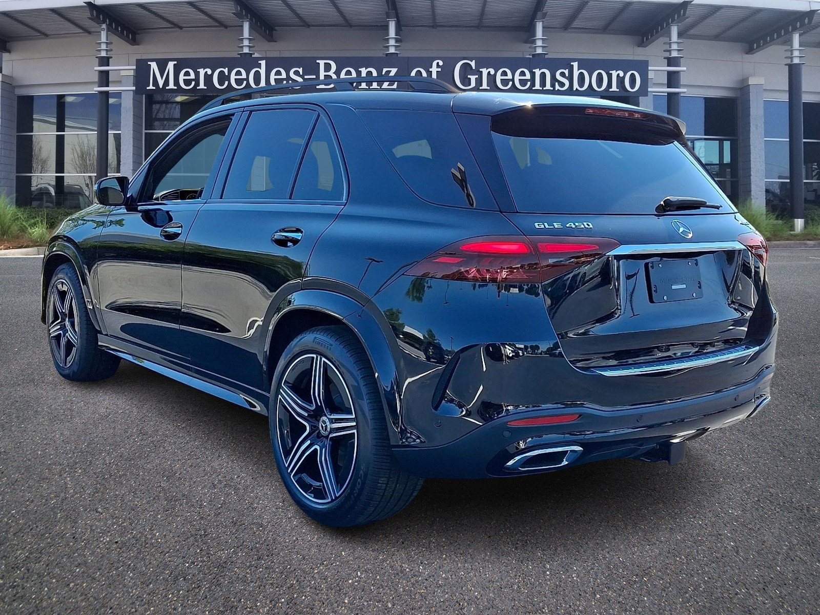 New 2026 Mercedes-Benz GLE 450 4MATIC image 3