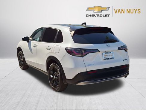 Used 2024 Honda HR-V Sport image 7