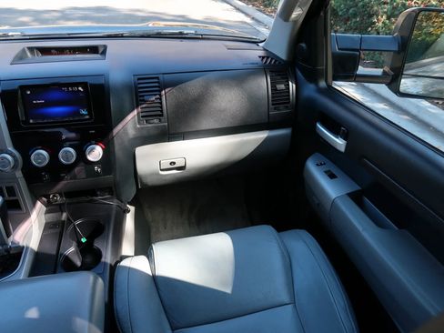 Used 2007 Toyota Tundra Limited image 30