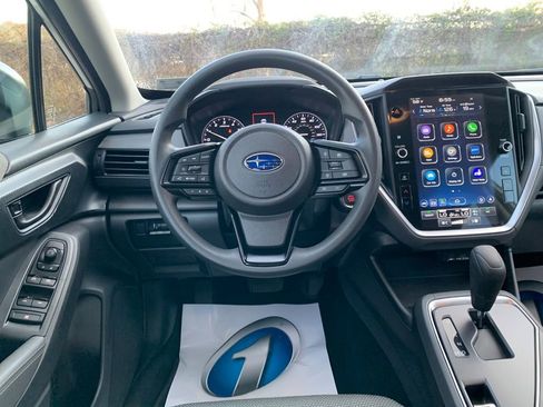 Used 2024 Subaru Crosstrek 2.0i Premium AWD/4WD image 17