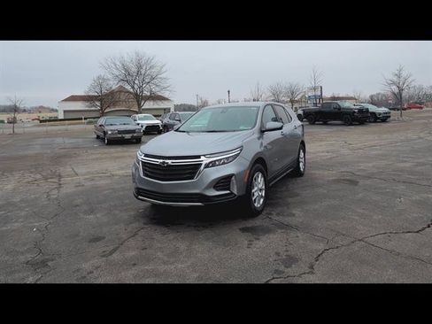 Used 2023 Chevrolet Equinox LT FWD image 27
