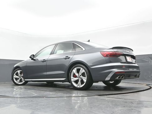 Used 2021 Audi S4 Premium Plus w/ Premium Plus Package image 30