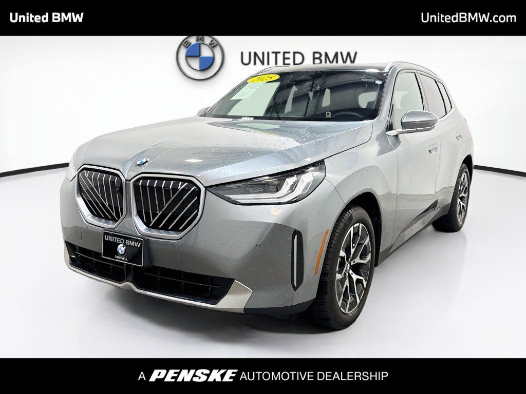 Certified 2025 BMW X3 xDrive30i w/ Premium Package AWD/4WD image 1