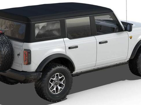 New 2025 Ford Bronco Badlands image 28
