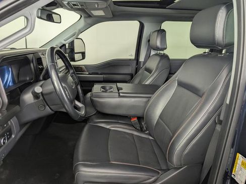 Used 2024 Ford F250 Lariat w/ Sport Appearance Package AWD/4WD image 10