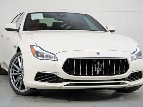 Used 2019 Maserati Quattroporte S GranLusso RWD image 4