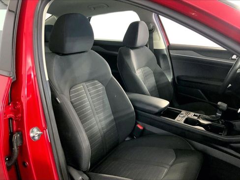Certified 2025 Kia K5 LXS FWD image 7