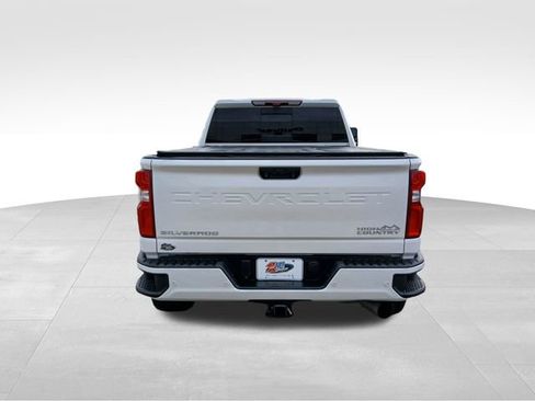 Used 2023 Chevrolet Silverado 3500 High Country w/ Technology Package image 4