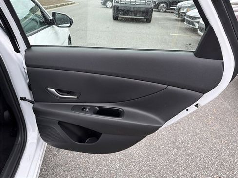 New 2026 Hyundai Elantra Blue image 16