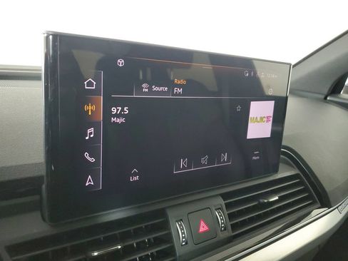 Used 2025 Audi Q5 2.0T Premium AWD/4WD image 29