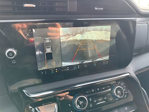 Used 2023 GMC Sierra 1500 AT4 image 26