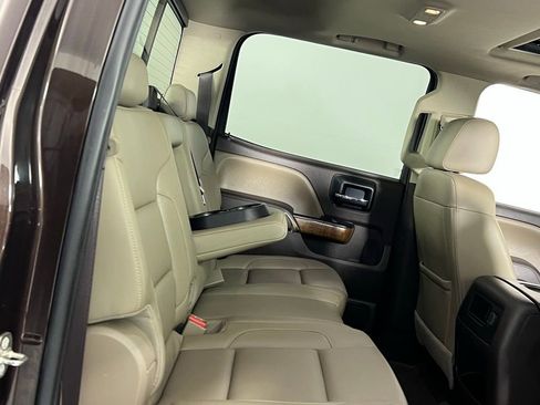 Used 2018 GMC Sierra 3500 SLT w/ Duramax Plus Package image 27