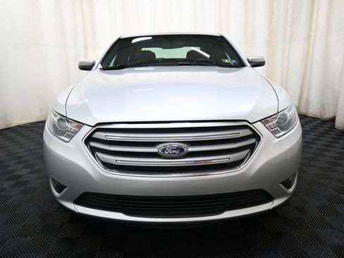 Used 2016 Ford Taurus SEL w/ Equipment Group 201A AWD/4WD image 2