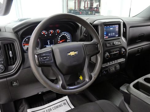 Used 2022 Chevrolet Silverado 2500 W/T w/ Gooseneck/5TH Wheel Package AWD/4WD image 12