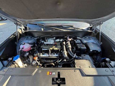 Used 2025 Hyundai Santa Fe SEL image 33