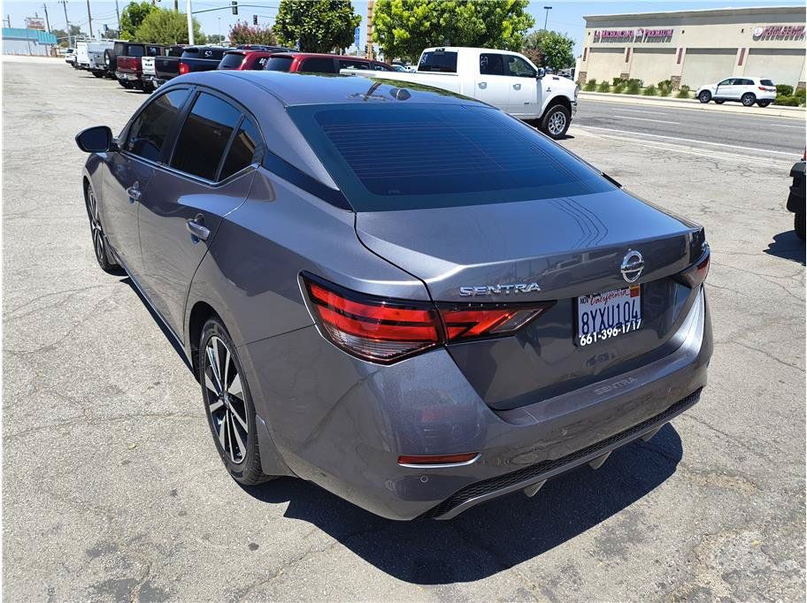 Used 2021 Nissan Sentra SV w/ SV Premium Package FWD image 15