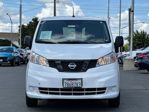 Used 2021 Nissan NV200 S w/ Back Door Glass Package FWD image 9