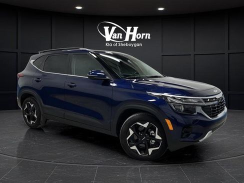 Used 2024 Kia Seltos EX FWD image 1