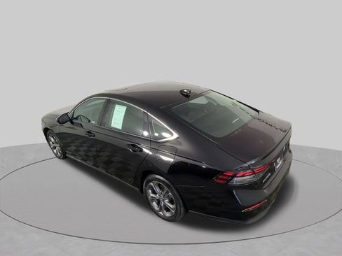 Used 2023 Honda Accord EX image 34