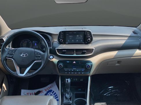 Used 2021 Hyundai Tucson Limited AWD/4WD image 12