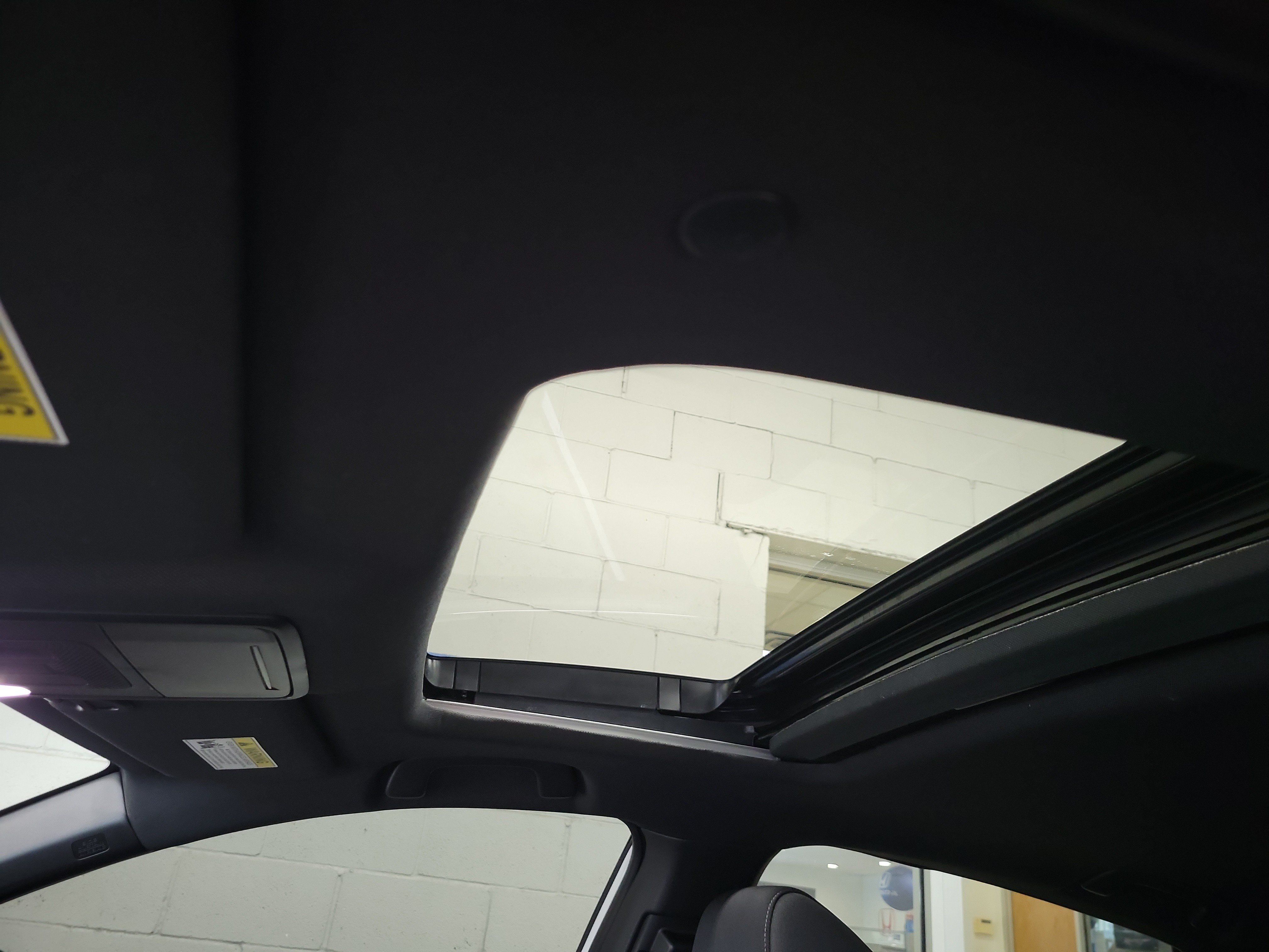 Used 2025 Honda Accord Sport image 32
