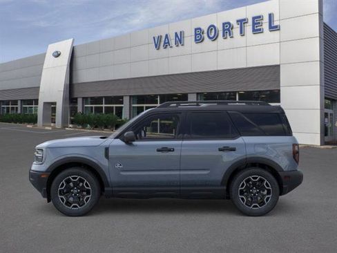 New 2026 Ford Bronco Sport Outer Banks image 3