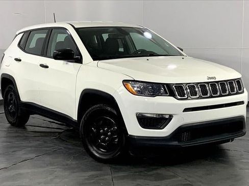 Used 2019 Jeep Compass Sport FWD image 28