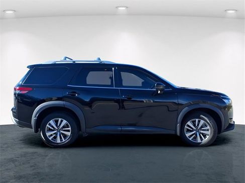 Used 2022 Nissan Pathfinder SL image 22