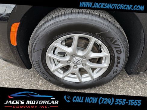 Used 2026 Chrysler Pacifica Select FWD image 23