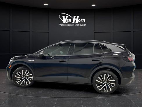 Used 2024 Volkswagen ID.4 Pro AWD/4WD image 4